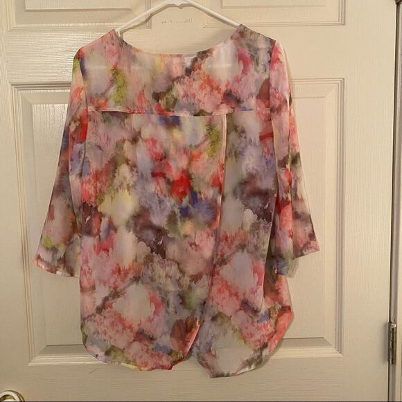 Liz Claiborne water color blouse - Picture 4 of 6